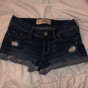 Hollister low rise shorts